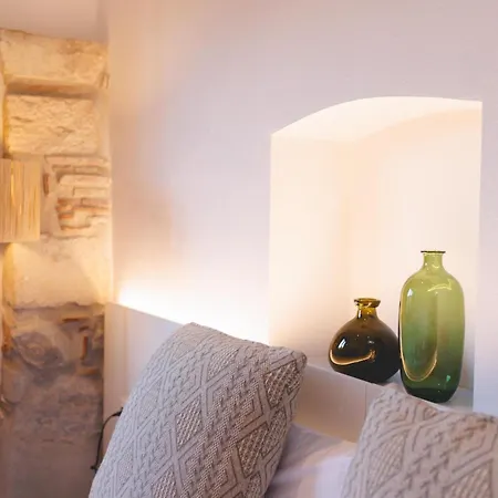 Апартаменты Bravissimo Calderers La Daina, Next To The Onyar River Жирона