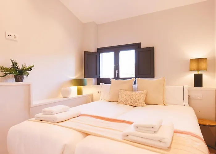 Bravissimo Calderers La Daina, Next To The Onyar River Appartement *